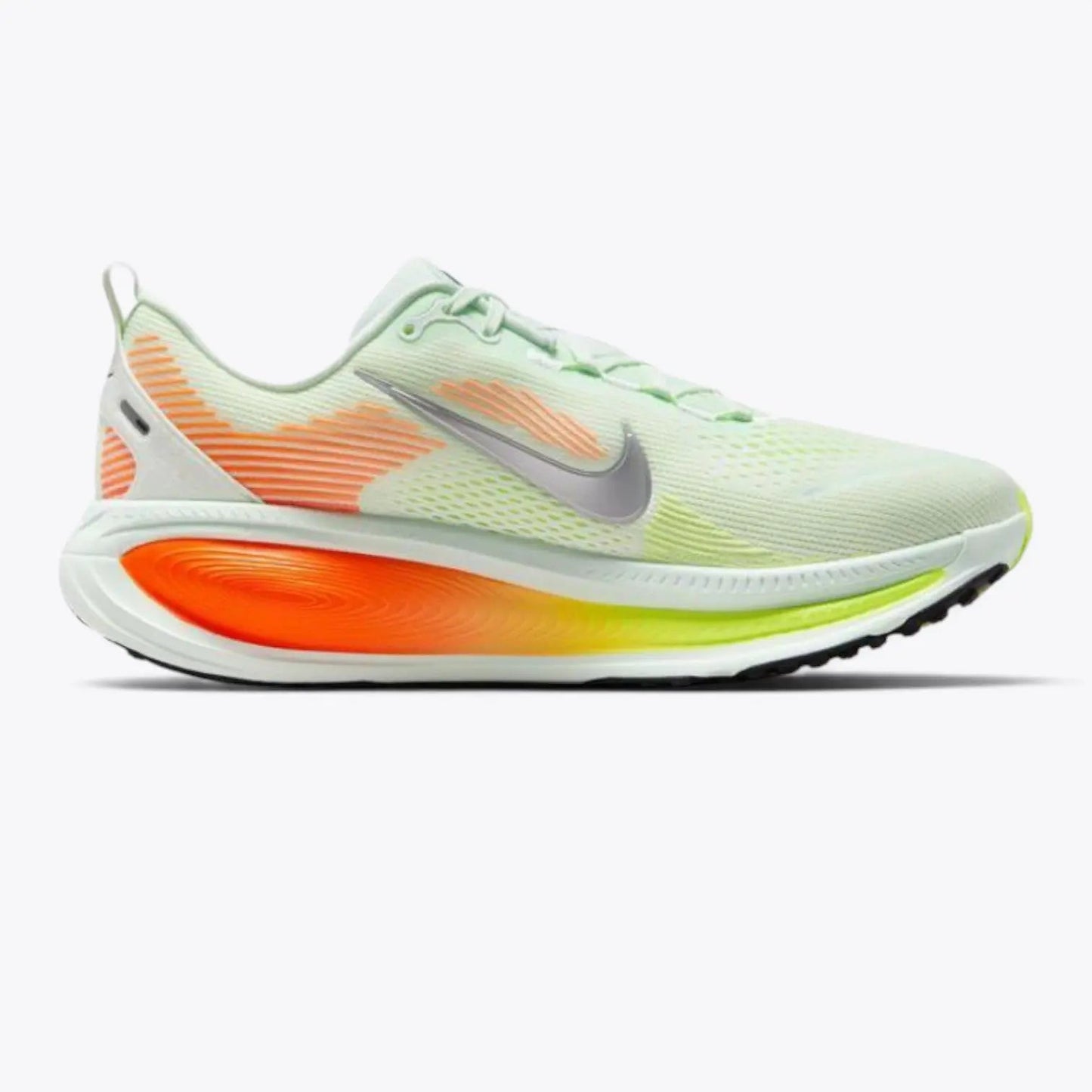 Nike Vomero 18 Barely Green Hyper Crimson